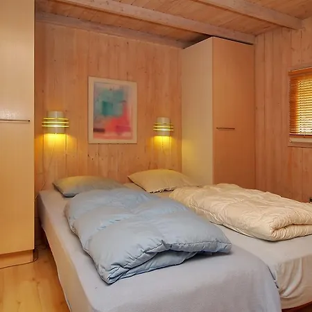 Holiday Ebeltoft 299 With Sauna And Terrace Feriehus Femmøller
